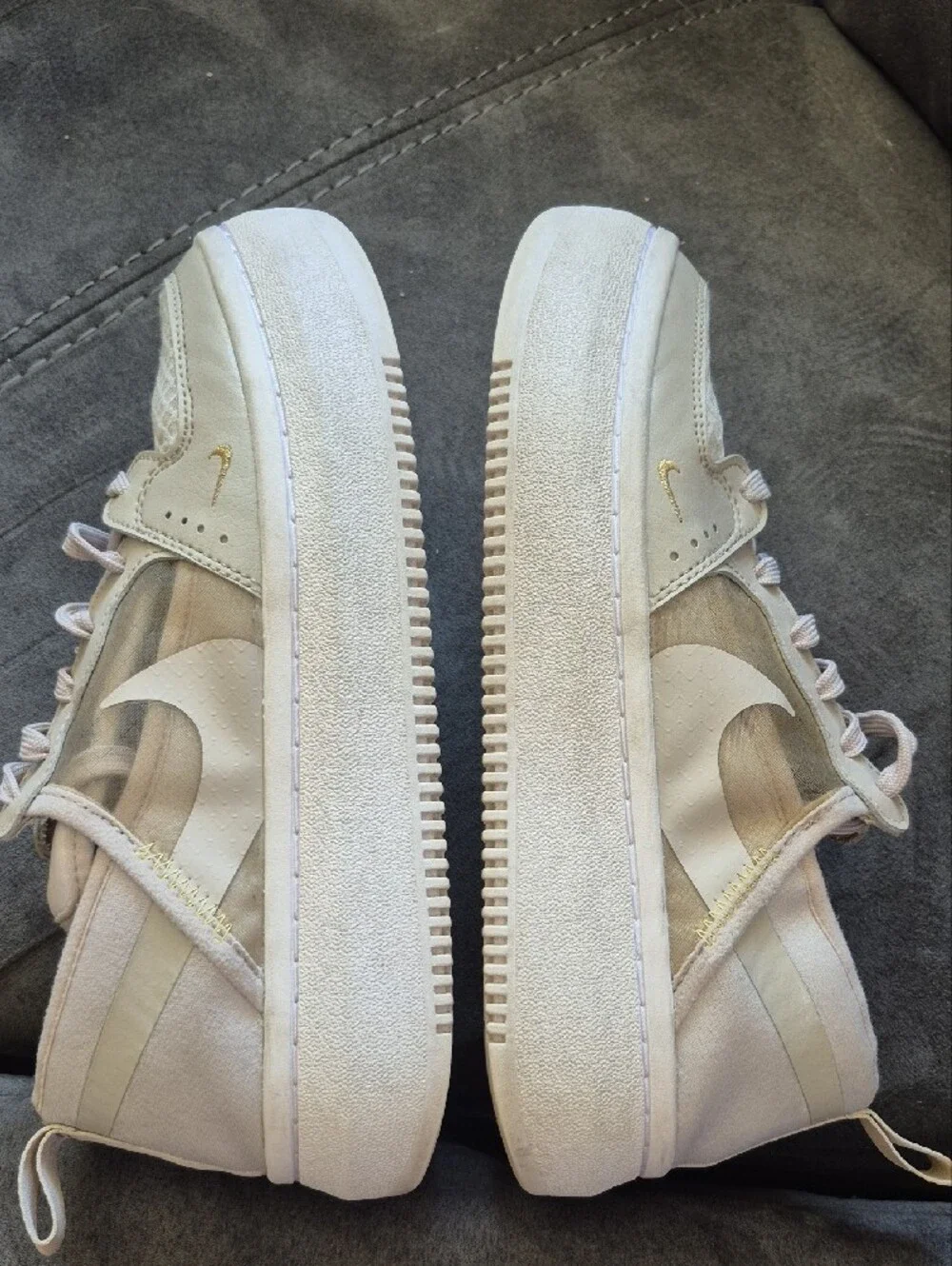Casual Women Low-Top Sneakers in Light Beige